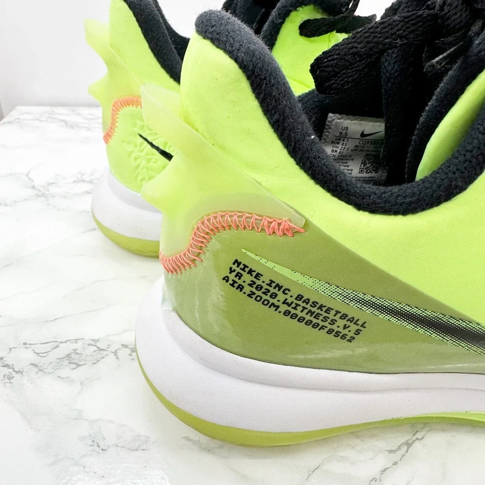 Nike Lebron Witness 5 Grinch Basketball Shoes Sz 9.5 CQ9380 Athleisure Neon‎